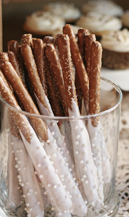 Pretzel Pearl Rods